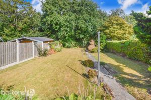 Photo 18- click for photo gallery